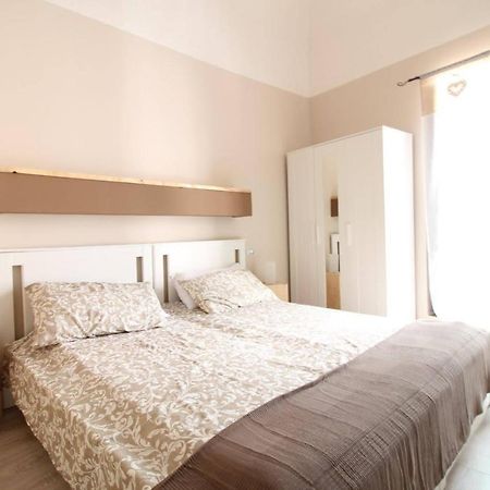 Zyz Holiday Home ปาแลร์โม ภายนอก รูปภาพ