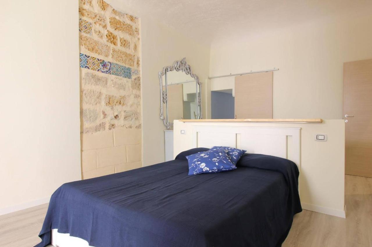 Zyz Holiday Home ปาแลร์โม ภายนอก รูปภาพ