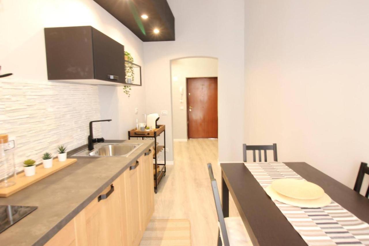 Zyz Holiday Home ปาแลร์โม ภายนอก รูปภาพ
