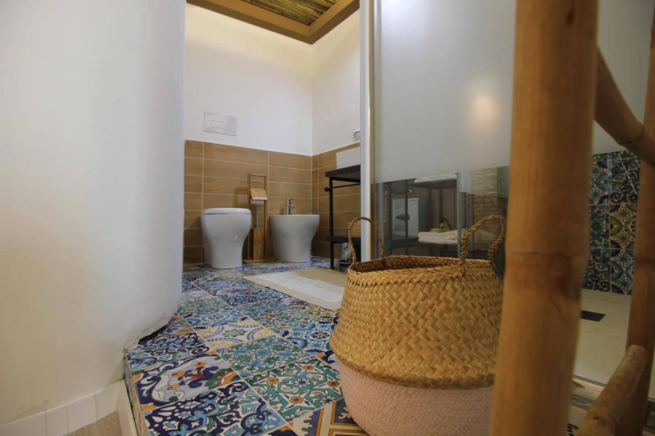 Zyz Holiday Home ปาแลร์โม ภายนอก รูปภาพ