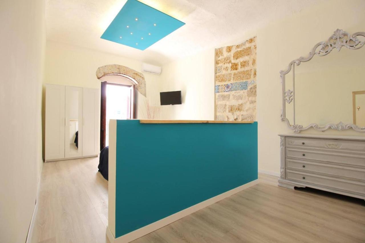 Zyz Holiday Home ปาแลร์โม ภายนอก รูปภาพ